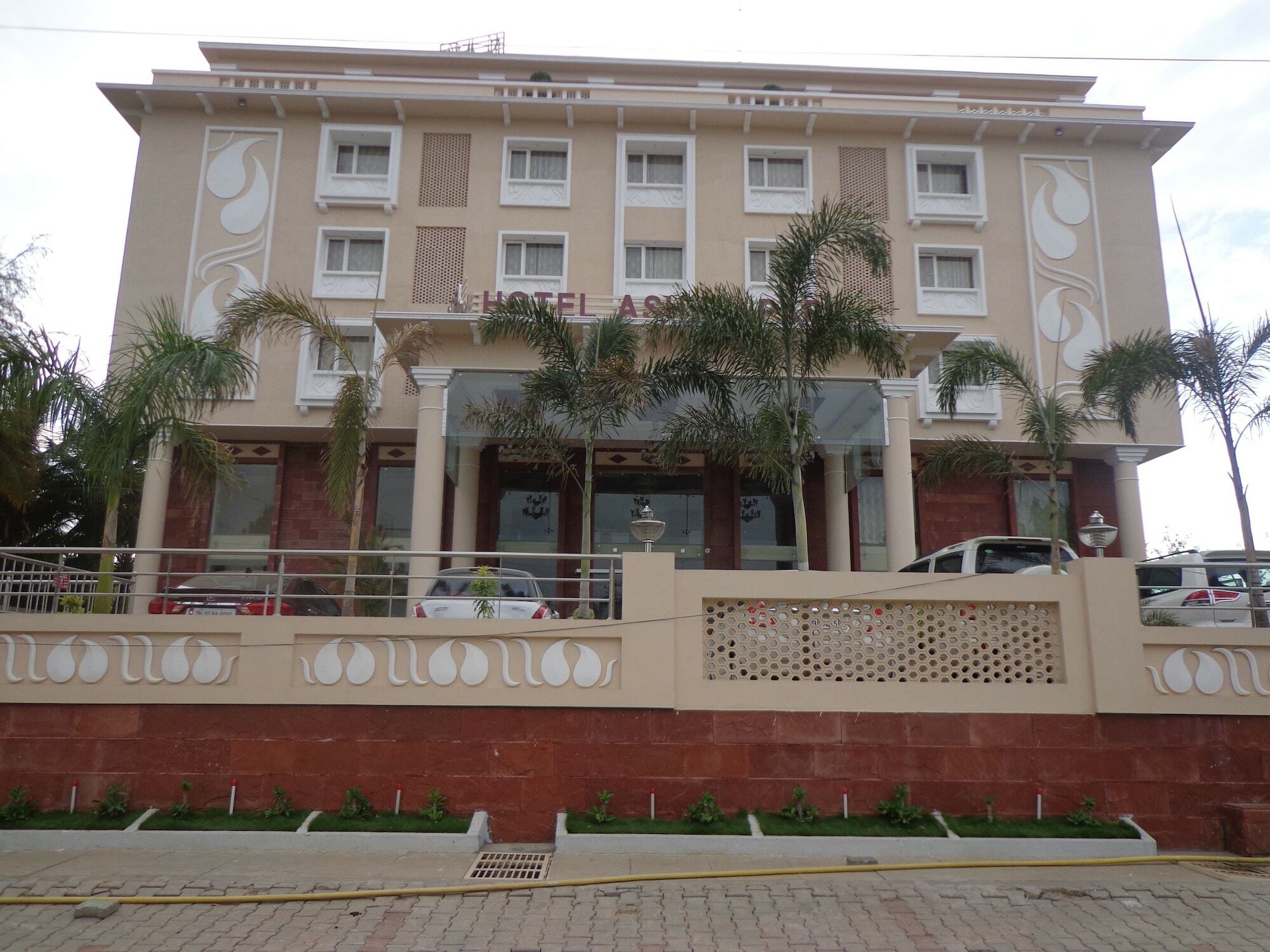 Hotel Ashwa Park Salem Exteriör bild